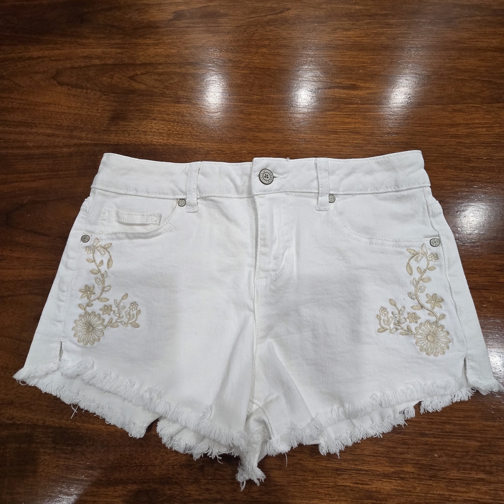 Altar'd State Embroidered Cut Off Denim Shorts White Cotton Spandex Size 27
